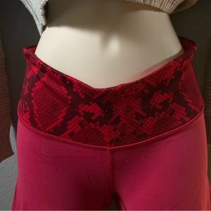 Reversible Lululemon size 4 leggings
